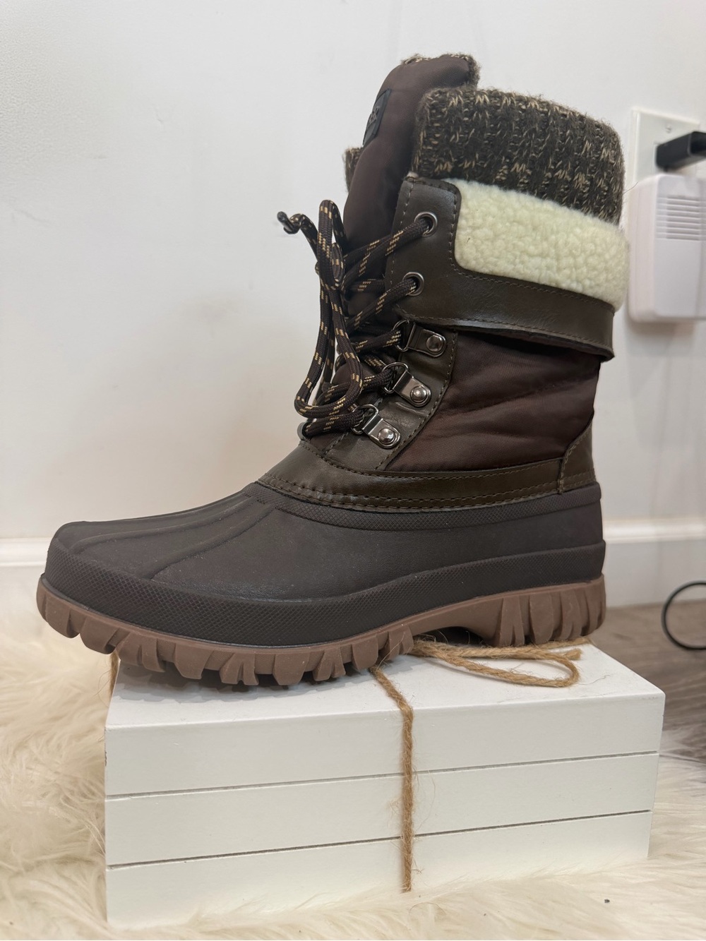 Women's Brown Insulated Winter Boots with Sherpa Collar